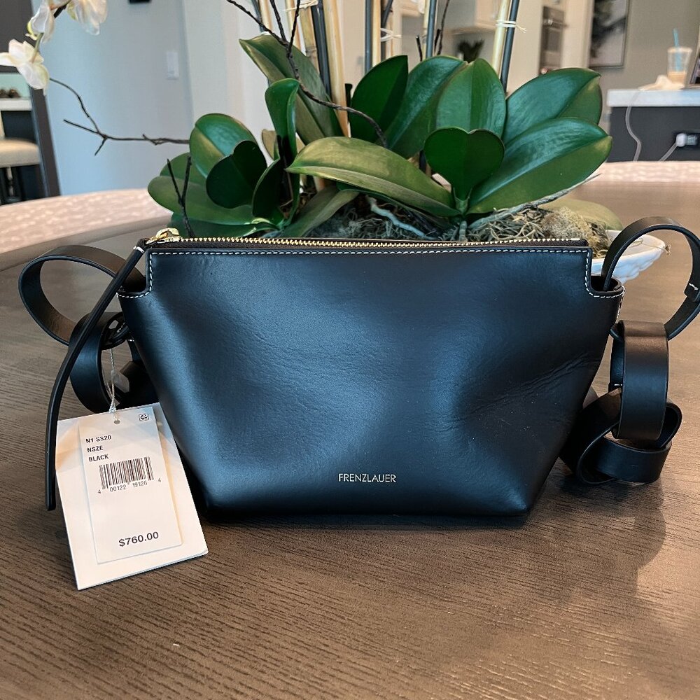 NWT Frenzlauer Bowl Black Leather Shoulder Bag